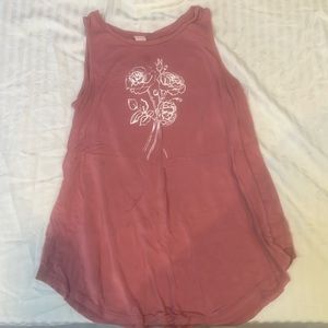 old navy tank top